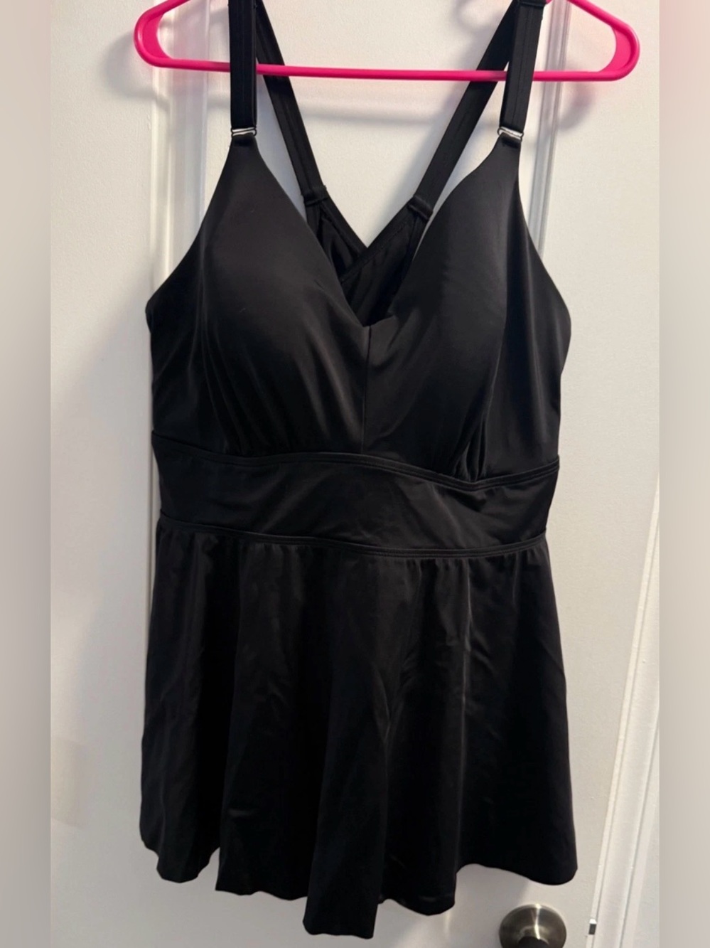 Torrid Swimwear Tank Top, Black Size 4 DD/F